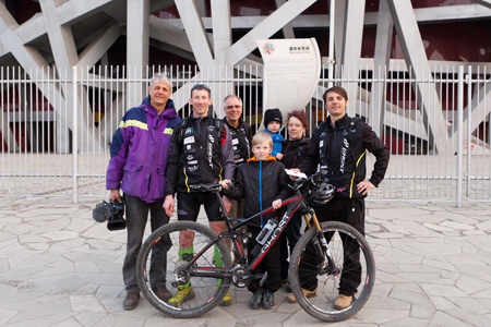 Foto: Christian Habel – Die Unentwegten in Guidos Tross: v.l.n.r. Christopher Landerer, Guido Kunze, Rolf Müller, Marvin, Melvin und Gaby Laupichler, Christian Habel